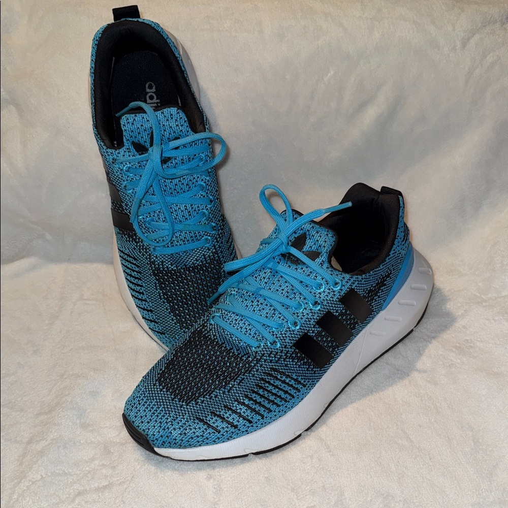 Adidas Swift Run 22 Running Shoe